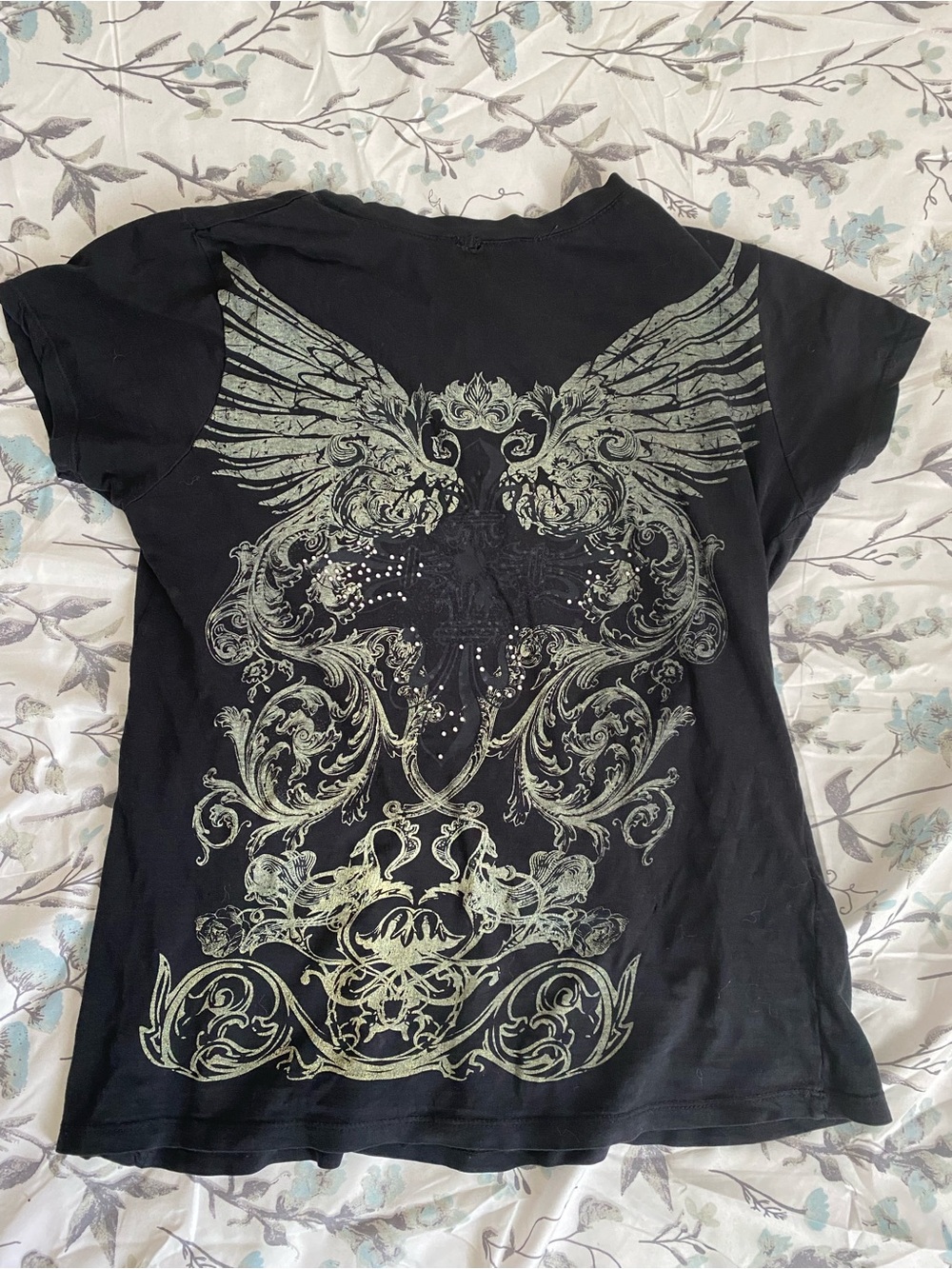 Black Graphic Wing-Back Short Sleeve Women's Top